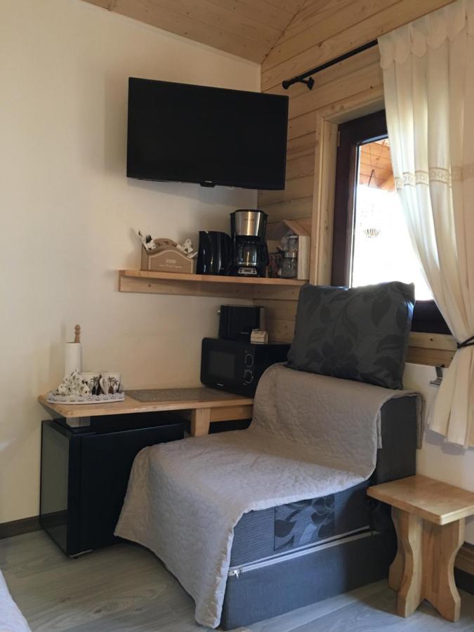 Domeniul Horj Casa Din Cires Moisei Villa Dış mekan fotoğraf